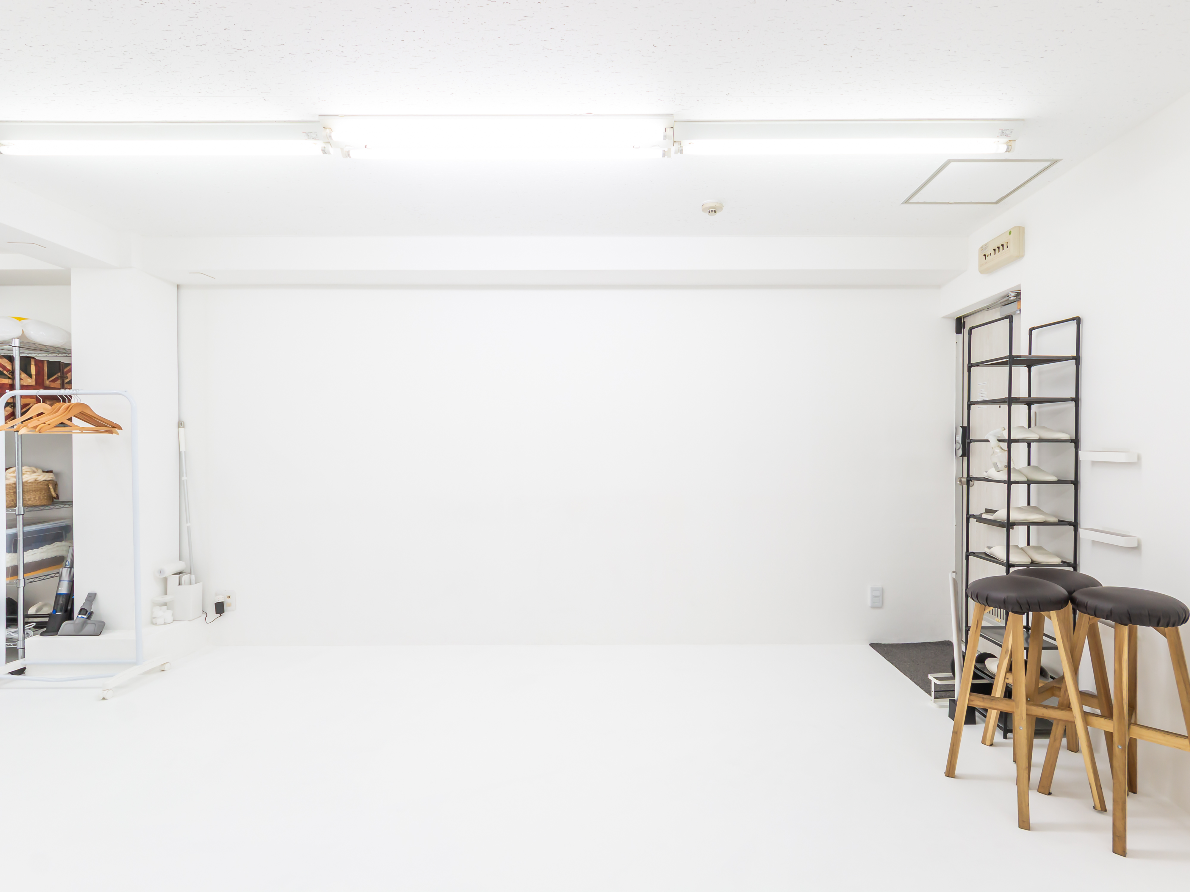 白ホリスタジオ風景